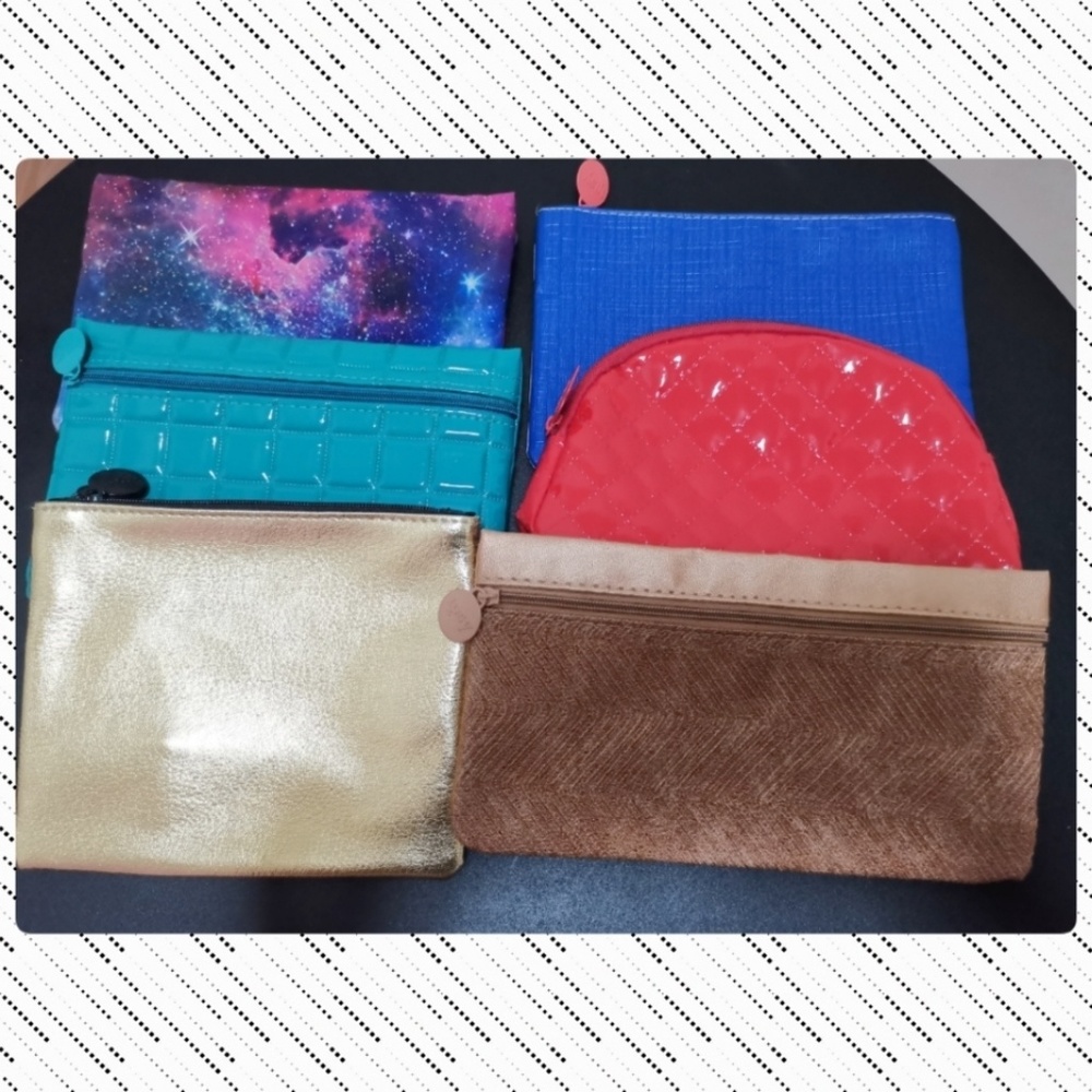 IPSY | Assorted make up bags